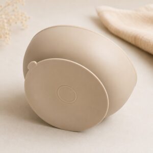 Silicone baby bowl suction base design