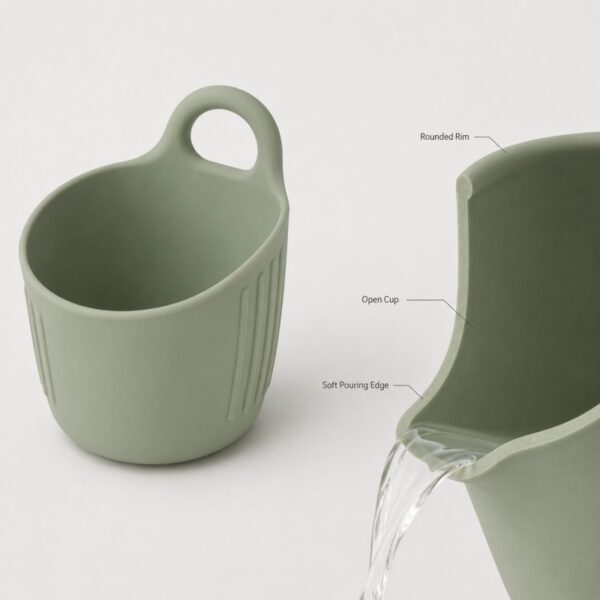 Silicone bath rinse cup soft curved pouring edge design
